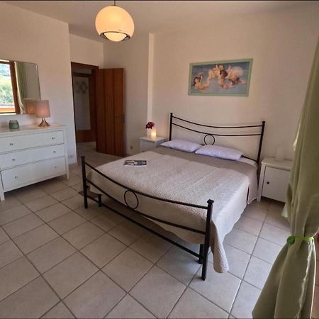 Italian Experience-Numana Suite Parking & Beach Екстериор снимка